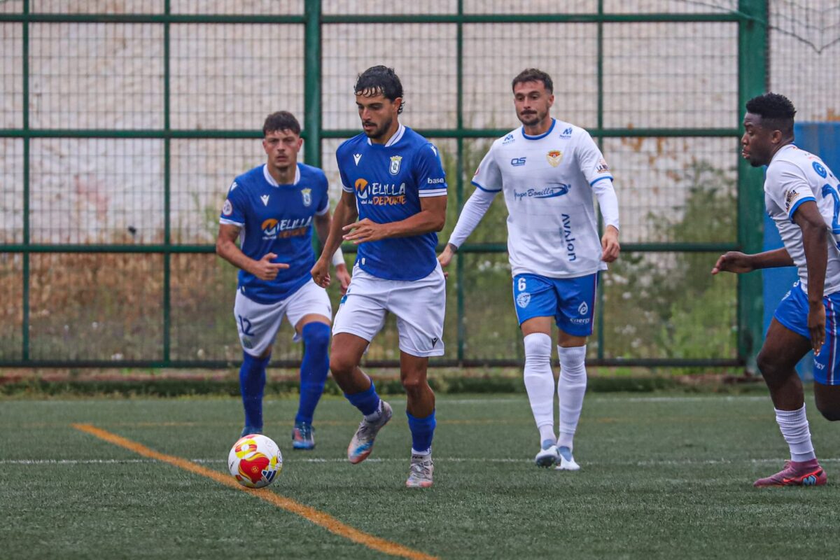 Dura derrota del Martos CD en Melilla que complica la permanencia